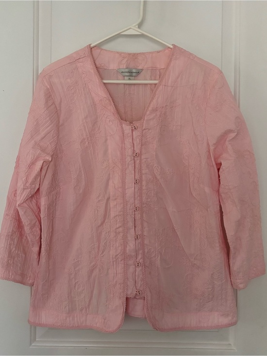 Christopher & Banks Tops - Christopher & Banks button front top  intricate floral embroidery XL pink